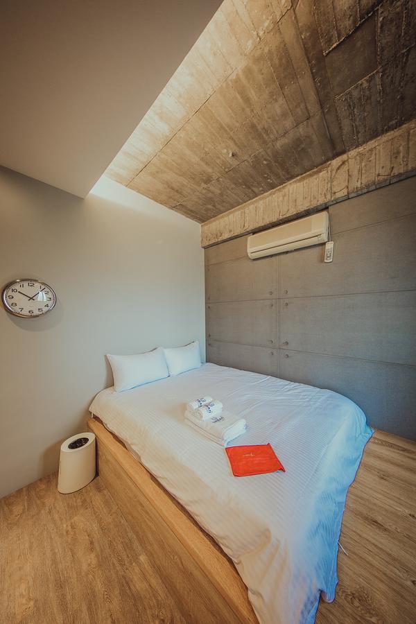 Pier 2 Apartment Kaohsiung Exterior photo