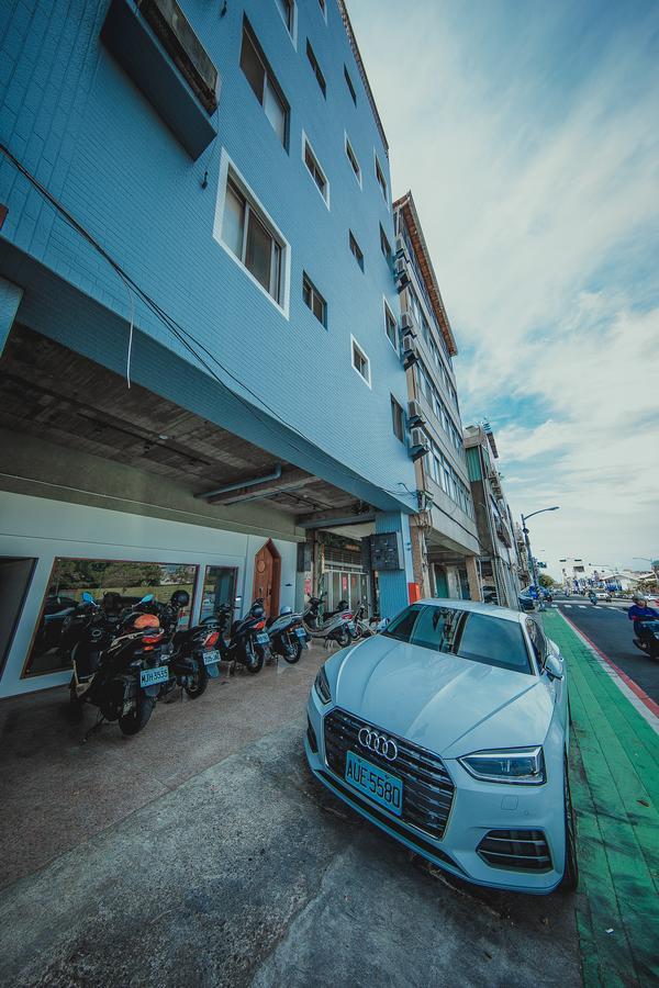 Pier 2 Apartment Kaohsiung Exterior photo